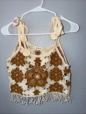POL Crochet Floral Fringe Tie-Shoulder Camisole in Cream and Brown